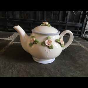 Adorable Tea Pot